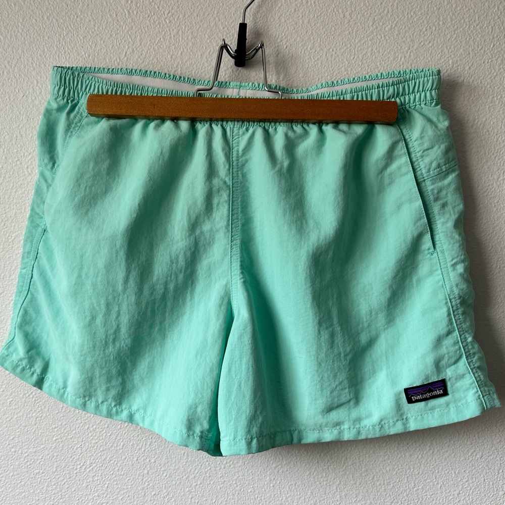 Patagonia Women's Mint Green Baggies Athletic Shorts